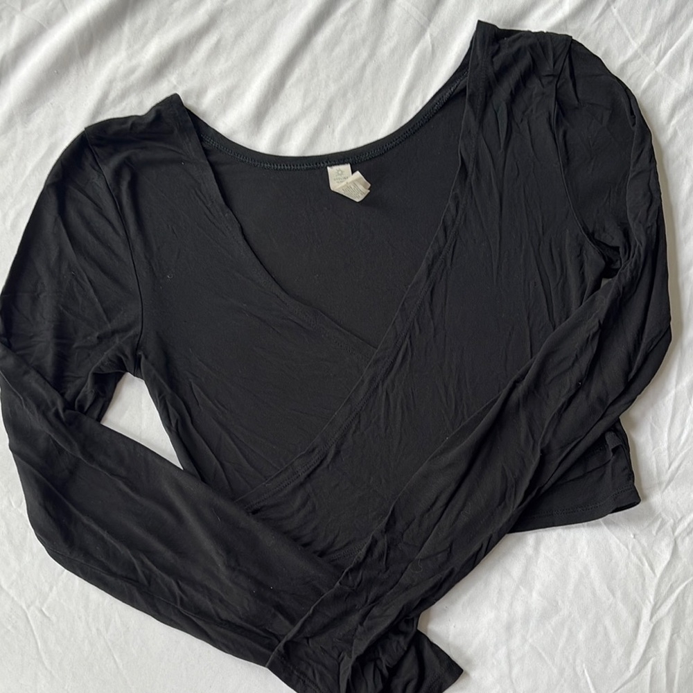 Aerie Offline Super Soft Black Women's Wrap Crop Top